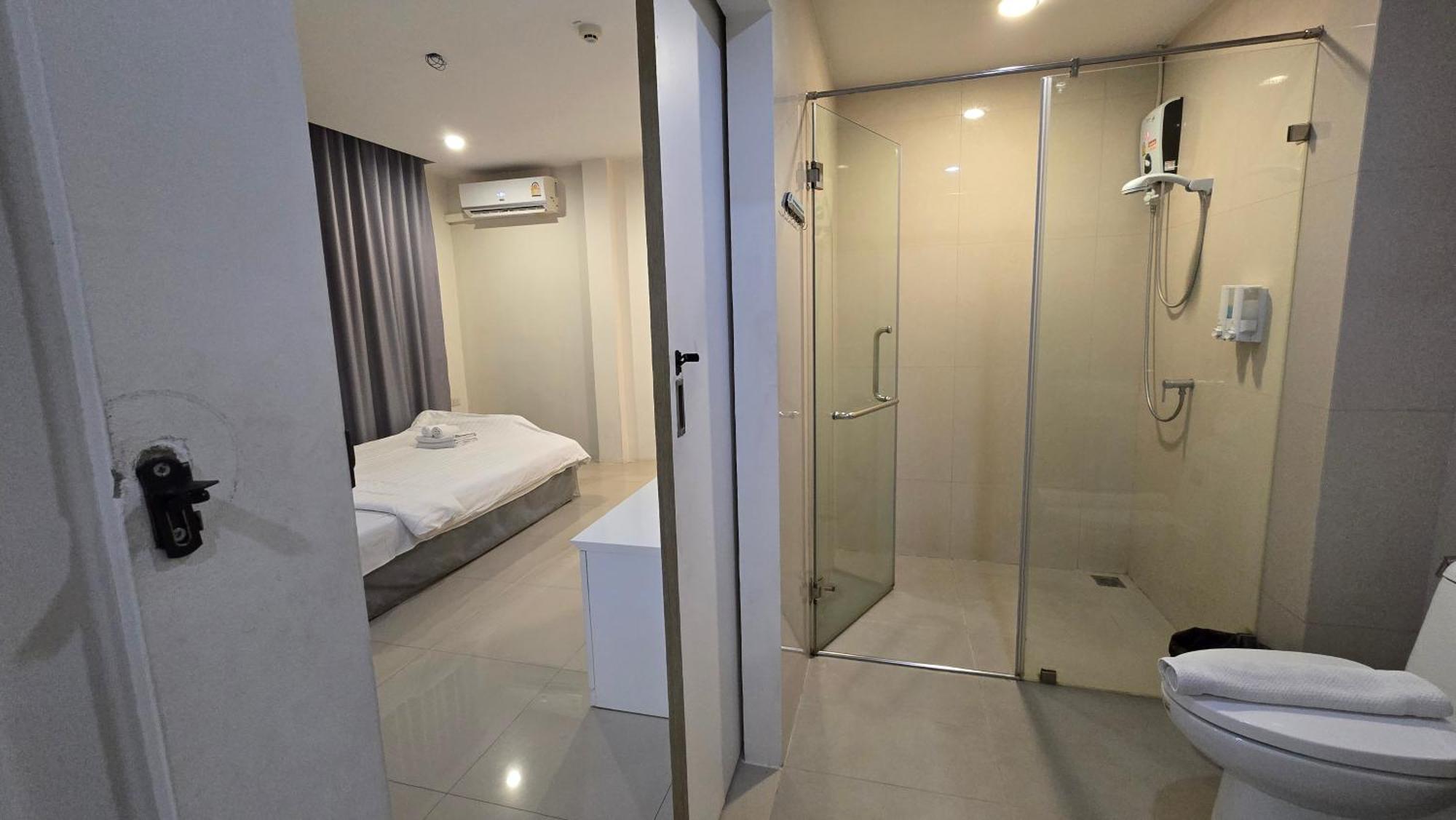 Sleepstation At Pratunam Bangkok Exterior foto